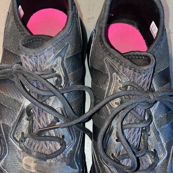 Adidas black on black sneakers Men’s athletic sneakers - Picture 3 of 5